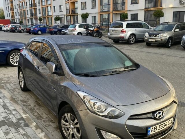 Серый Хендай i30, объемом двигателя 1.6 л и пробегом 185 тыс. км за 8199 $, фото 1 на Automoto.ua