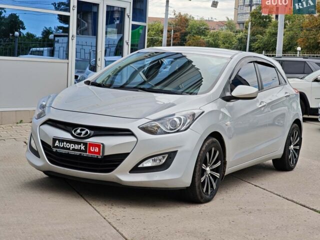 Сірий Хендай i30, об'ємом двигуна 1.4 л та пробігом 116 тис. км за 7200 $, фото 1 на Automoto.ua