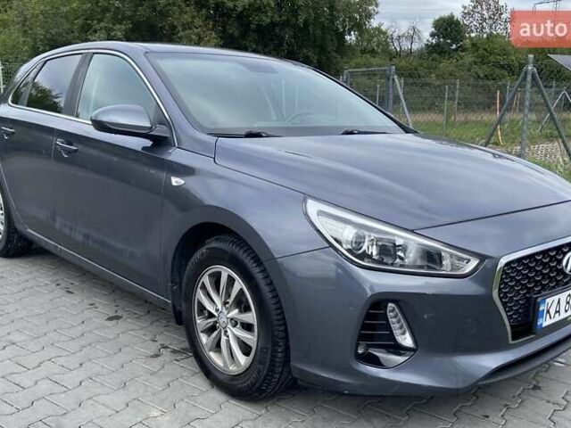 Серый Хендай i30, объемом двигателя 1.37 л и пробегом 83 тыс. км за 12500 $, фото 1 на Automoto.ua