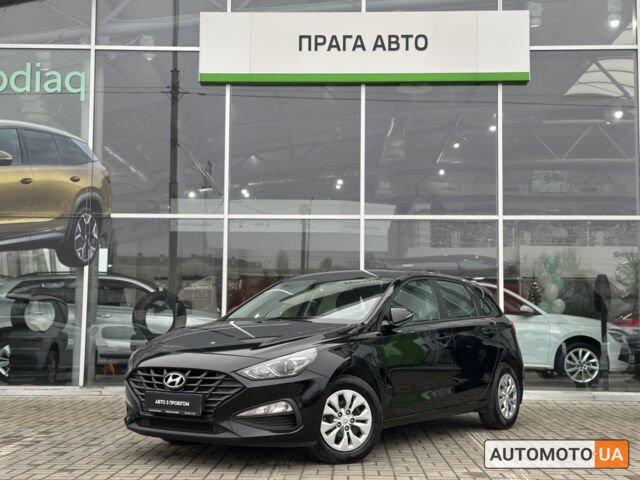 Серый Хендай i30, объемом двигателя 1.5 л и пробегом 50 тыс. км за 16800 $, фото 1 на Automoto.ua