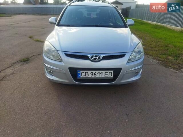Серый Хендай i30, объемом двигателя 1.59 л и пробегом 267 тыс. км за 5500 $, фото 1 на Automoto.ua