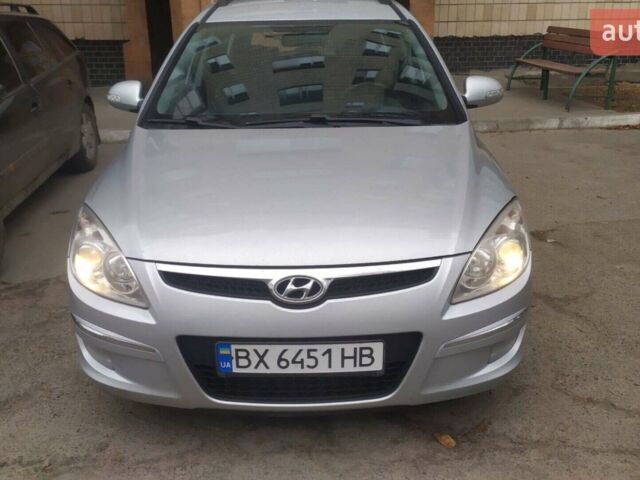 Сірий Хендай i30, об'ємом двигуна 1.6 л та пробігом 260 тис. км за 6400 $, фото 1 на Automoto.ua