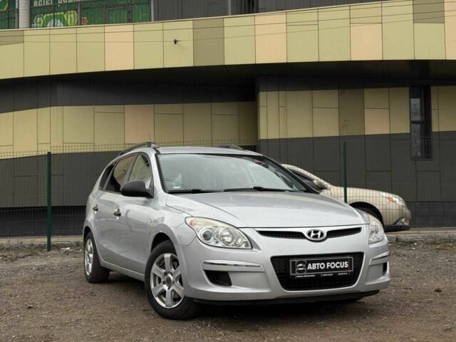 Серый Хендай i30, объемом двигателя 0 л и пробегом 236 тыс. км за 6290 $, фото 1 на Automoto.ua