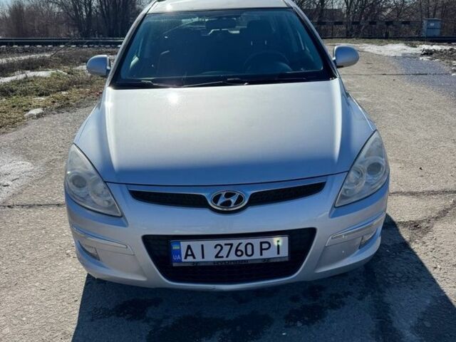 Сірий Хендай i30, об'ємом двигуна 1.6 л та пробігом 234 тис. км за 5900 $, фото 1 на Automoto.ua