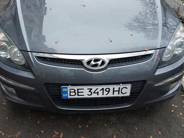 Сірий Хендай i30, об'ємом двигуна 1.4 л та пробігом 170 тис. км за 7089 $, фото 1 на Automoto.ua