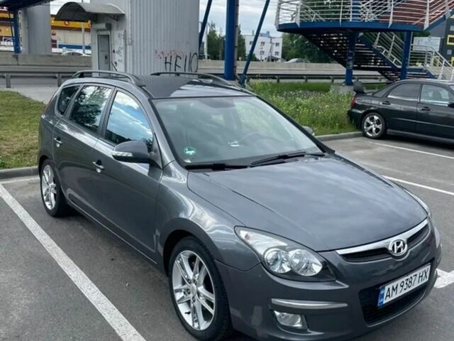Сірий Хендай i30, об'ємом двигуна 1.6 л та пробігом 128 тис. км за 6704 $, фото 1 на Automoto.ua