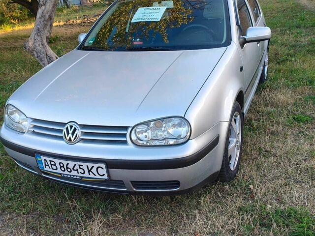 Серый Хендай i30, объемом двигателя 1.4 л и пробегом 324 тыс. км за 4800 $, фото 1 на Automoto.ua