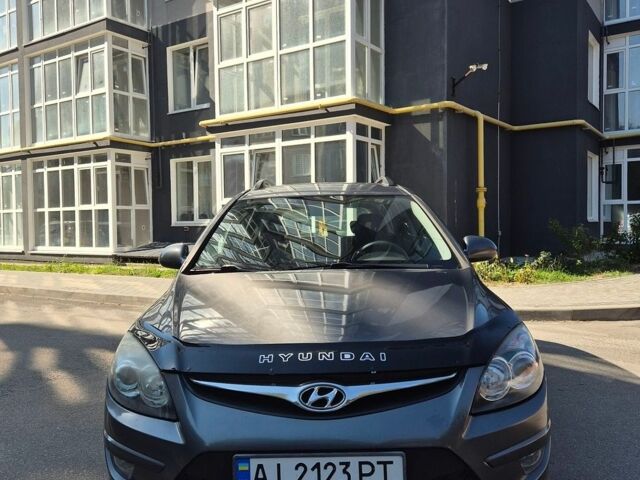 Серый Хендай i30, объемом двигателя 1.4 л и пробегом 289 тыс. км за 4850 $, фото 1 на Automoto.ua