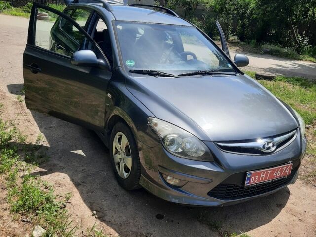 Серый Хендай i30, объемом двигателя 0 л и пробегом 179 тыс. км за 5300 $, фото 1 на Automoto.ua