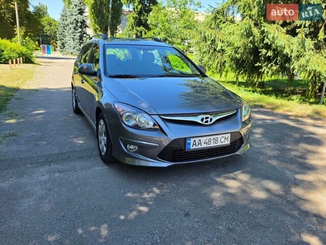 Серый Хендай i30, объемом двигателя 1.59 л и пробегом 255 тыс. км за 5900 $, фото 1 на Automoto.ua
