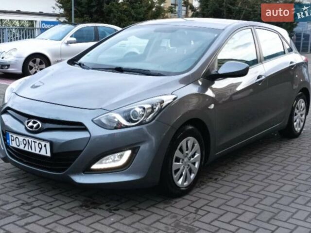 Серый Хендай i30, объемом двигателя 1.4 л и пробегом 130 тыс. км за 6700 $, фото 1 на Automoto.ua