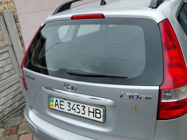 Сірий Хендай i30, об'ємом двигуна 1.6 л та пробігом 82 тис. км за 8200 $, фото 1 на Automoto.ua