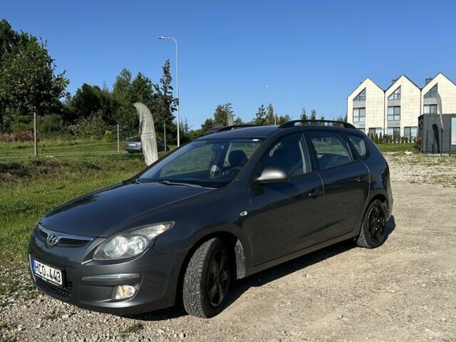 Сірий Хендай i30, об'ємом двигуна 0 л та пробігом 222 тис. км за 2806 $, фото 1 на Automoto.ua