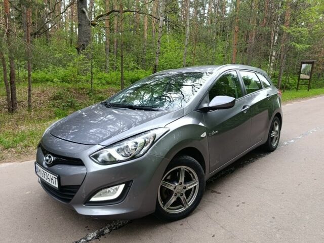 Серый Хендай i30, объемом двигателя 1.6 л и пробегом 180 тыс. км за 8400 $, фото 1 на Automoto.ua