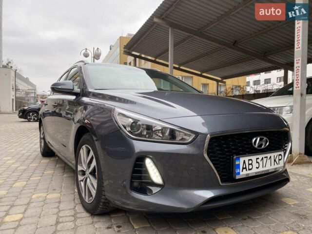 Сірий Хендай i30, об'ємом двигуна 1.58 л та пробігом 203 тис. км за 12900 $, фото 1 на Automoto.ua