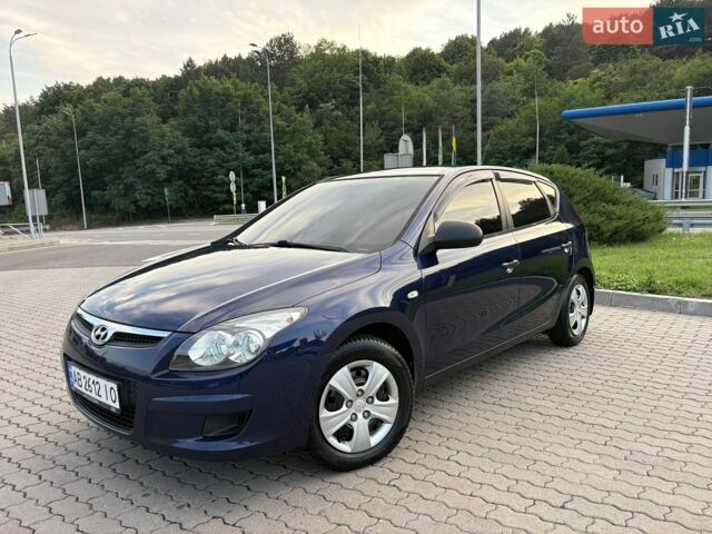 Синій Хендай i30, об'ємом двигуна 1.4 л та пробігом 188 тис. км за 4999 $, фото 1 на Automoto.ua