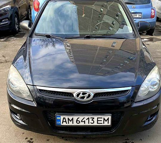 Синій Хендай i30, об'ємом двигуна 16 л та пробігом 285 тис. км за 5500 $, фото 1 на Automoto.ua