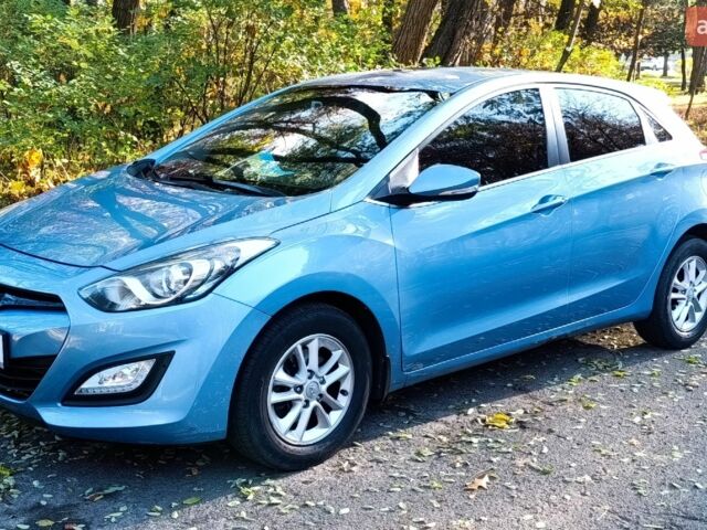 Синий Хендай i30, объемом двигателя 1.59 л и пробегом 117 тыс. км за 9500 $, фото 1 на Automoto.ua