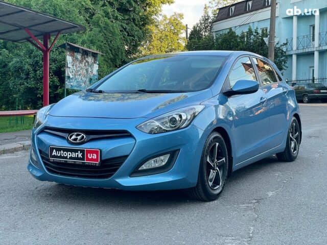 Синий Хендай i30, объемом двигателя 1.4 л и пробегом 178 тыс. км за 7690 $, фото 1 на Automoto.ua