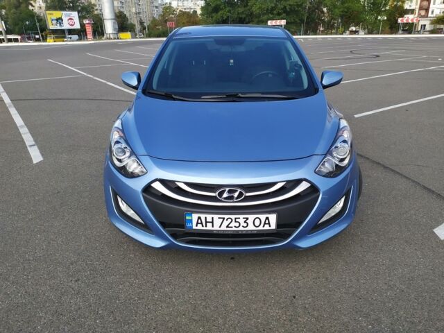 Синий Хендай i30, объемом двигателя 1.6 л и пробегом 102 тыс. км за 11500 $, фото 1 на Automoto.ua