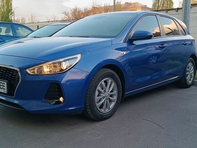 Синий Хендай i30, объемом двигателя 1.59 л и пробегом 30 тыс. км за 17300 $, фото 1 на Automoto.ua