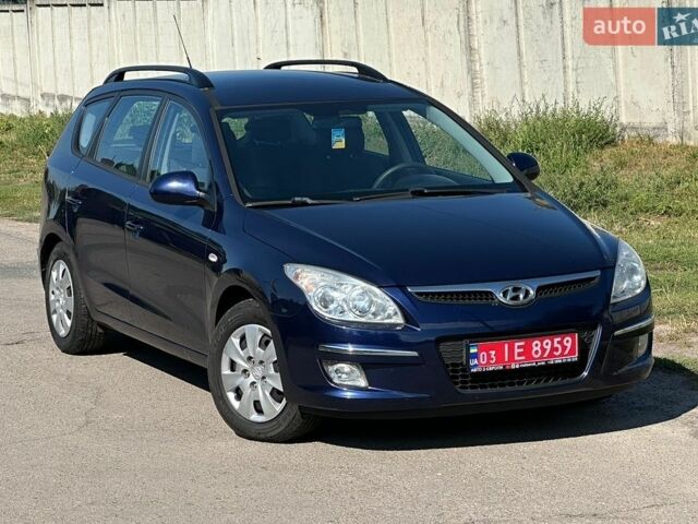 Синій Хендай i30, об'ємом двигуна 1.6 л та пробігом 205 тис. км за 5900 $, фото 1 на Automoto.ua