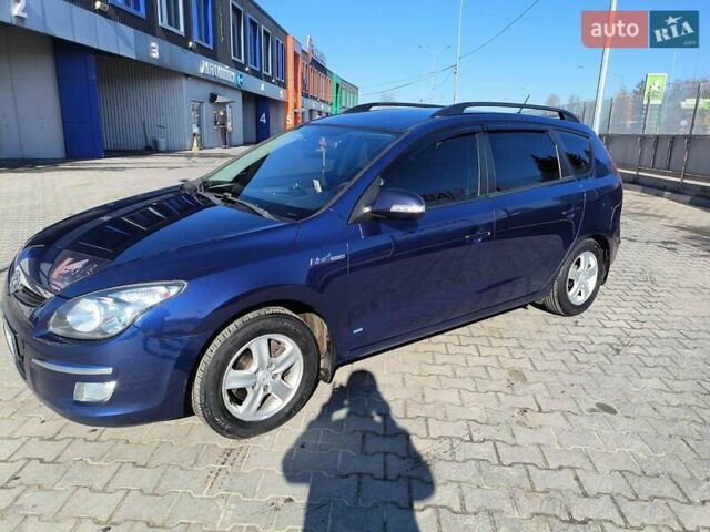 Синій Хендай i30, об'ємом двигуна 1.6 л та пробігом 250 тис. км за 6199 $, фото 1 на Automoto.ua