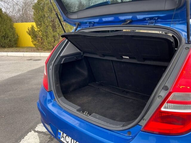 Синій Хендай i30, об'ємом двигуна 1.4 л та пробігом 0 тис. км за 4850 $, фото 1 на Automoto.ua