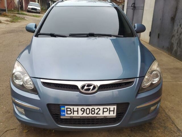 Синій Хендай i30, об'ємом двигуна 1.4 л та пробігом 246 тис. км за 6000 $, фото 1 на Automoto.ua