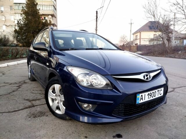 Синій Хендай i30, об'ємом двигуна 1.6 л та пробігом 189 тис. км за 6000 $, фото 1 на Automoto.ua