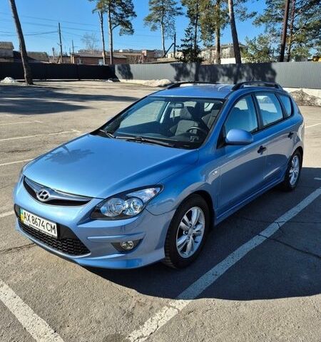 Синий Хендай i30, объемом двигателя 1.59 л и пробегом 68 тыс. км за 7900 $, фото 1 на Automoto.ua