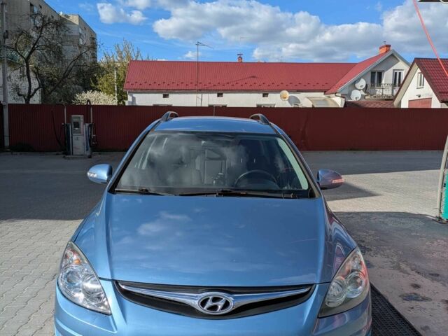 Синій Хендай i30, об'ємом двигуна 1.6 л та пробігом 233 тис. км за 6000 $, фото 1 на Automoto.ua