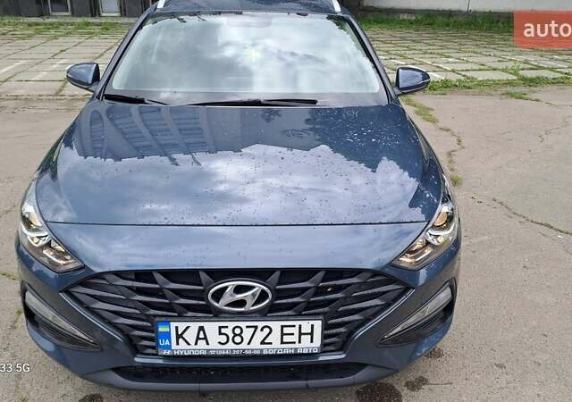 Синий Хендай i30, объемом двигателя 1.5 л и пробегом 58 тыс. км за 14500 $, фото 1 на Automoto.ua
