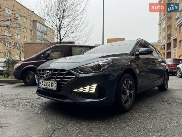 Синий Хендай i30, объемом двигателя 1.5 л и пробегом 49 тыс. км за 16500 $, фото 1 на Automoto.ua