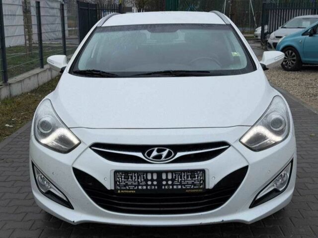 Білий Хендай і40, об'ємом двигуна 1.7 л та пробігом 104 тис. км за 8200 $, фото 1 на Automoto.ua
