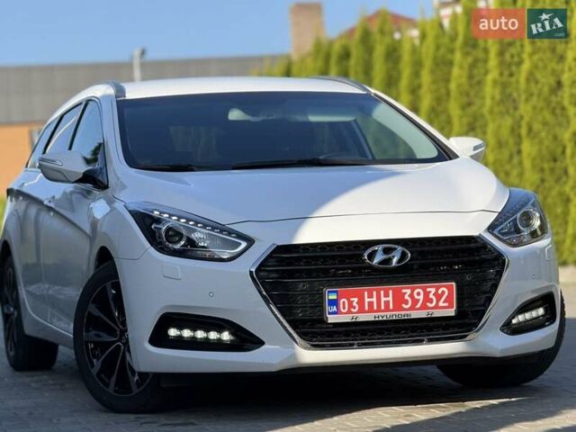 Хендай и40 2016 в Дубно на Automoto.ua Белый Хендай и40, объемом двигателя 1.7 л и пробегом 189 тыс. км за 13950 $, фото 1 на Automoto.ua