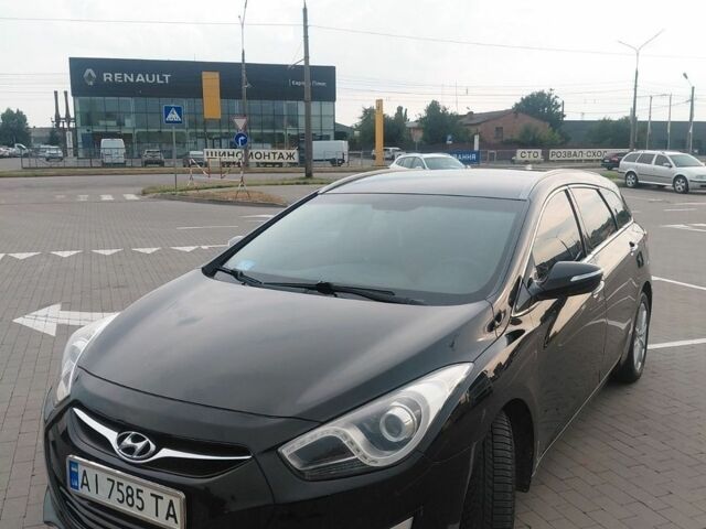 Чорний Хендай і40, об'ємом двигуна 1.69 л та пробігом 270 тис. км за 10500 $, фото 1 на Automoto.ua