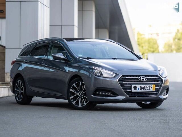 Хендай і40, об'ємом двигуна 1.7 л та пробігом 217 тис. км за 13700 $, фото 1 на Automoto.ua