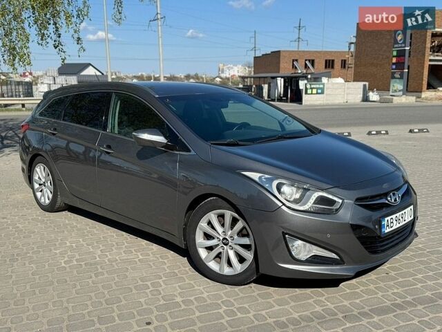 Серый Хендай и40, объемом двигателя 1.69 л и пробегом 232 тыс. км за 8699 $, фото 1 на Automoto.ua