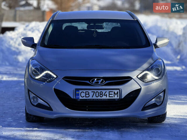 Сірий Хендай і40, об'ємом двигуна 1.69 л та пробігом 297 тис. км за 8000 $, фото 1 на Automoto.ua