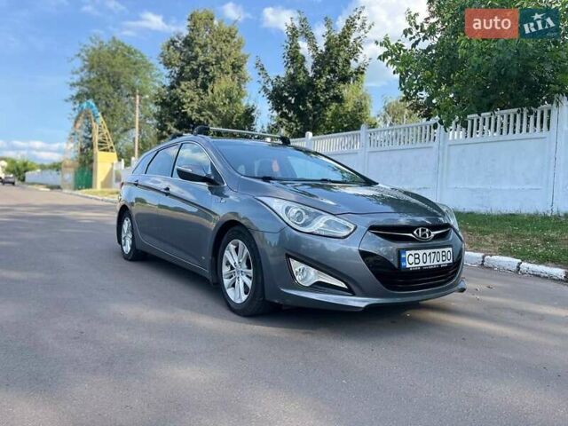 Серый Хендай и40, объемом двигателя 1.69 л и пробегом 23 тыс. км за 8998 $, фото 1 на Automoto.ua