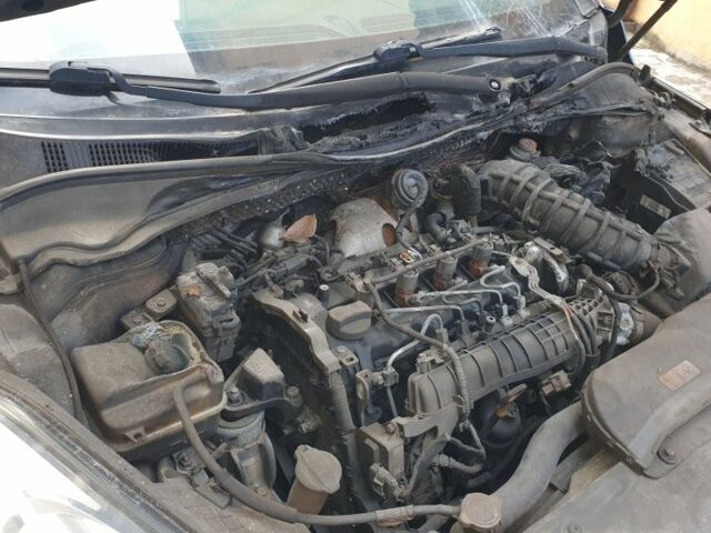 Сірий Хендай і40, об'ємом двигуна 1.7 л та пробігом 300 тис. км за 3500 $, фото 1 на Automoto.ua