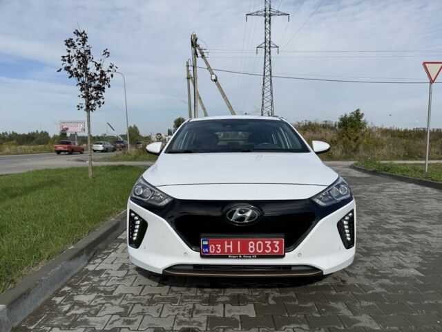 Білий Хендай Ioniq, об'ємом двигуна 0 л та пробігом 119 тис. км за 13000 $, фото 1 на Automoto.ua