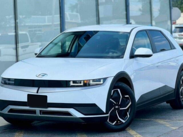 Белый Хендай Ioniq, объемом двигателя 0 л и пробегом 24 тыс. км за 8300 $, фото 1 на Automoto.ua