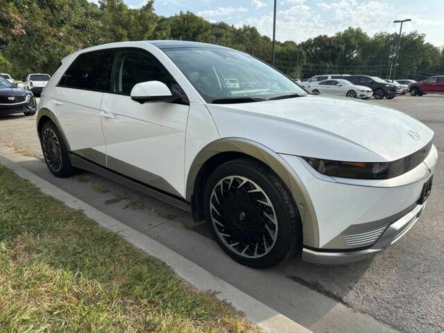 Білий Хендай Ioniq, об'ємом двигуна 0 л та пробігом 23 тис. км за 16000 $, фото 1 на Automoto.ua