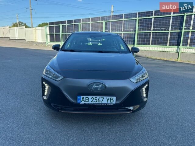 Чорний Хендай Ioniq, об'ємом двигуна 0 л та пробігом 130 тис. км за 12300 $, фото 1 на Automoto.ua