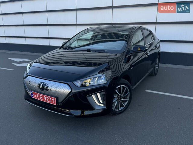 Чорний Хендай Ioniq, об'ємом двигуна 0 л та пробігом 102 тис. км за 14900 $, фото 1 на Automoto.ua