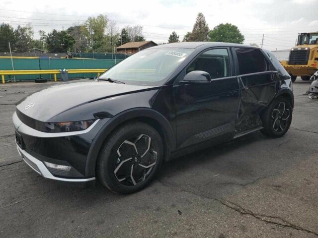 Черный Хендай Ioniq, объемом двигателя 0 л и пробегом 17 тыс. км за 12000 $, фото 1 на Automoto.ua
