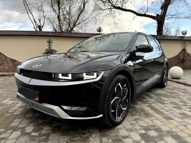 Чорний Хендай Ioniq, об'ємом двигуна 0 л та пробігом 90 тис. км за 24100 $, фото 1 на Automoto.ua