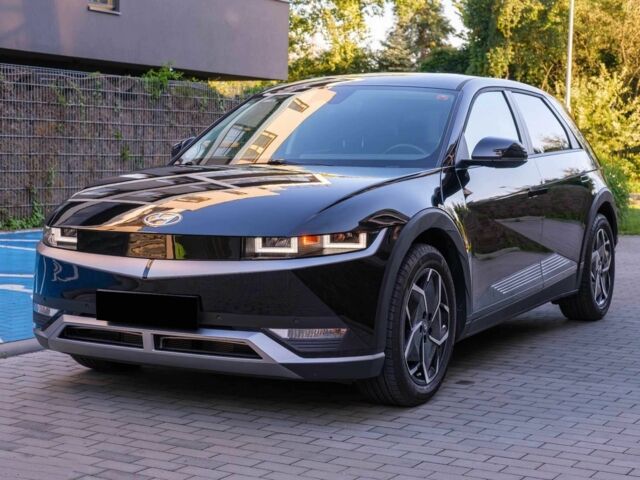 Черный Хендай Ioniq, объемом двигателя 0 л и пробегом 10 тыс. км за 16000 $, фото 1 на Automoto.ua